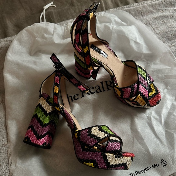 Colorful Raffia Topshop Platforms - Picture 2 of 3